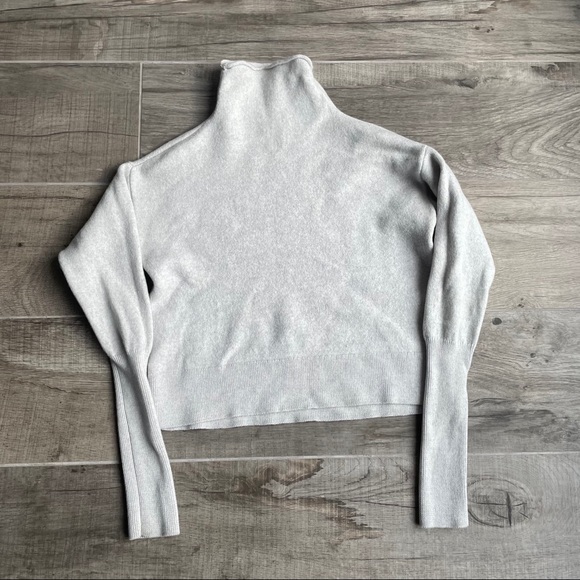 Wilfred Aritzia Wool Mockneck sweater - Picture 1 of 6